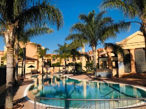 Luxury Apartment - T2 Vue Sur Piscine - Luz エクステリア 写真
